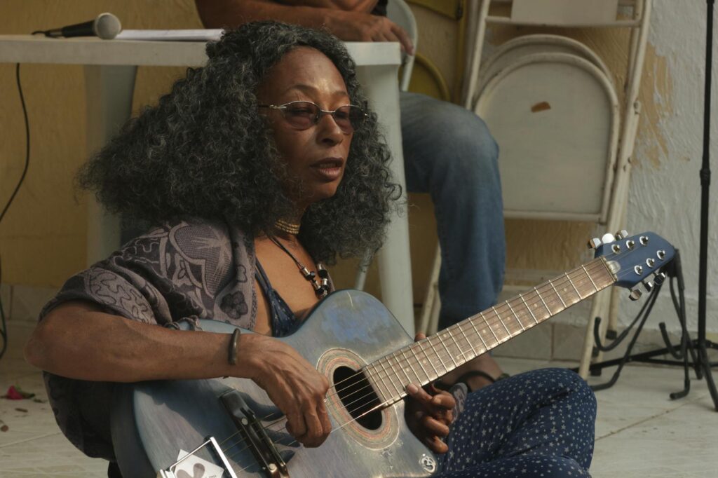 Lupe Gidley portrait